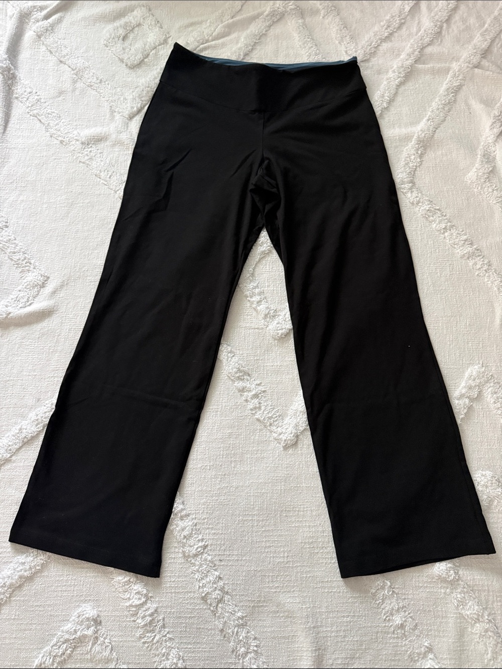 Black trousers size L